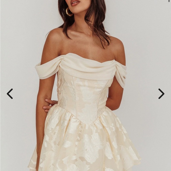 Selfie Leslie Dresses & Skirts - Selfie Leslie Cream Lusting Off the Shoulder Mini Dress